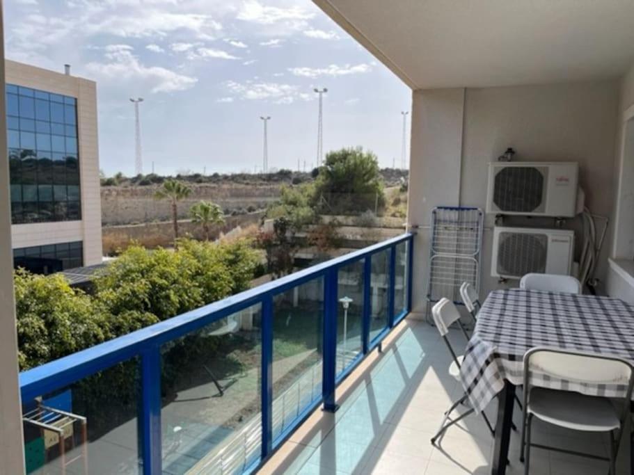 Apartamento Alicante Beach Экстерьер фото